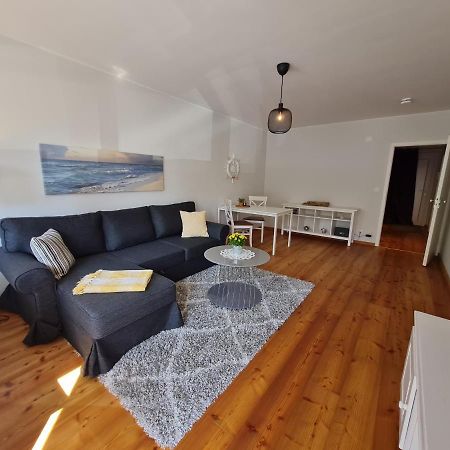 Wohnung Fleethoern - Zentral, Ruhig, Mit Parkplatz Und Balkon Кил Екстериор снимка
