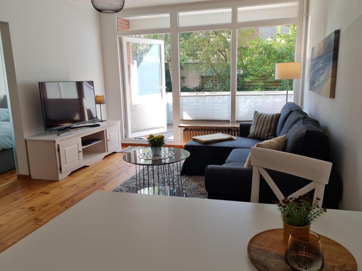 Wohnung Fleethoern - Zentral, Ruhig, Mit Parkplatz Und Balkon Кил Екстериор снимка